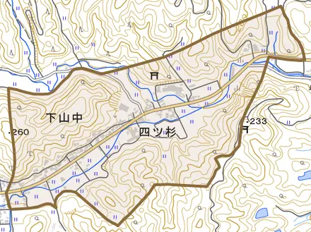 四ツ杉とその周辺の地図。町の範囲を重ねている