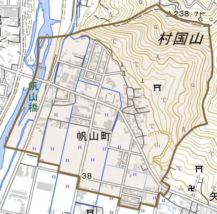 帆山町とその周辺の地図。町の範囲を重ねている