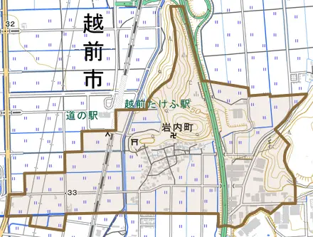 岩内町とその周辺の地図。町の範囲を重ねている