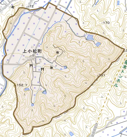 上小松町とその周辺の地図。町の範囲を重ねている