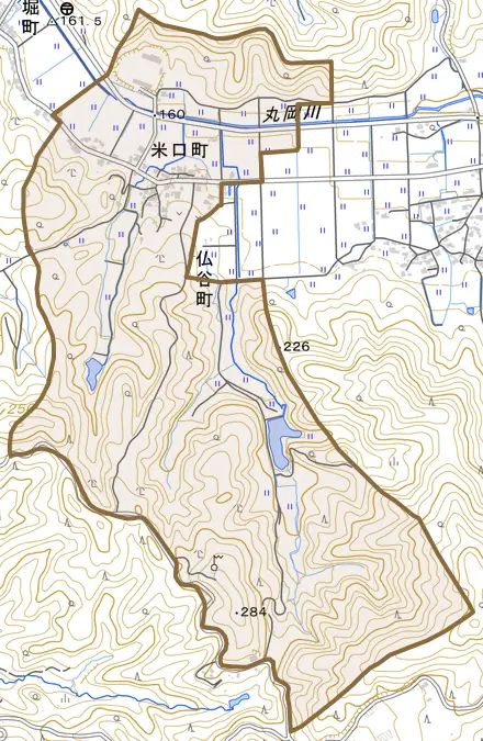米口町とその周辺の地図。町の範囲を重ねている
