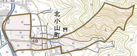 南小山町とその周辺の地図。町の範囲を重ねている