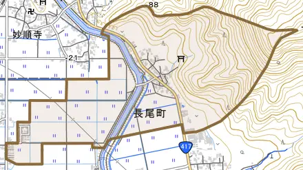 長尾町とその周辺の地図。町の範囲を重ねている
