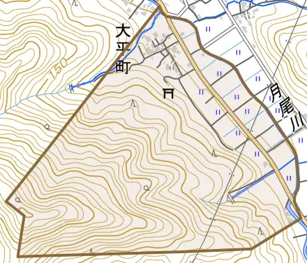 大平町とその周辺の地図。町の範囲を重ねている