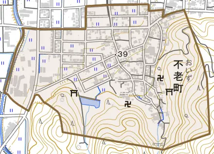 不老町とその周辺の地図。町の範囲を重ねている