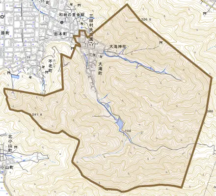 大滝町とその周辺の地図。町の範囲を重ねている