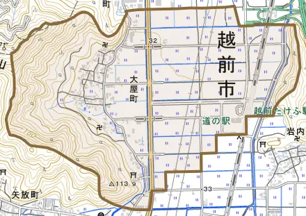 大屋町とその周辺の地図。町の範囲を重ねている