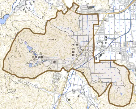 白崎町とその周辺の地図。町の範囲を重ねている