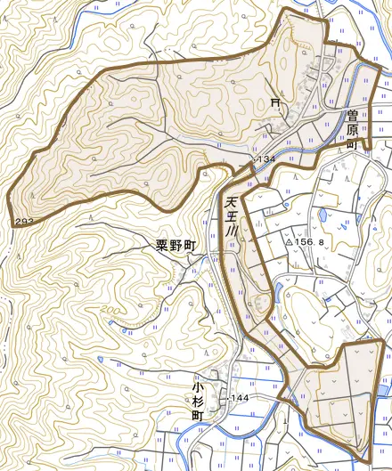 曽原町とその周辺の地図。町の範囲を重ねている