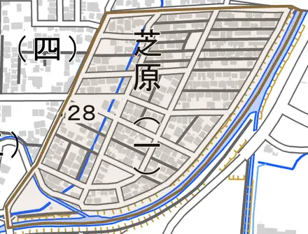 芝原一丁目とその周辺の地図。町の範囲を重ねている