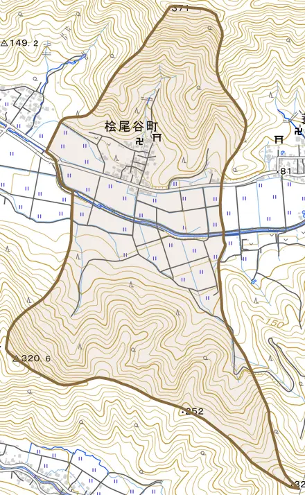 檜尾谷町とその周辺の地図。町の範囲を重ねている