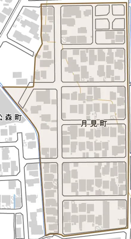 月見町とその周辺の地図。町の範囲を重ねている