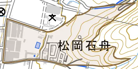 松岡石舟とその周辺の地図。町の範囲を重ねている