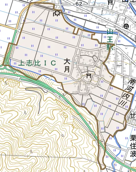 大月とその周辺の地図。町の範囲を重ねている