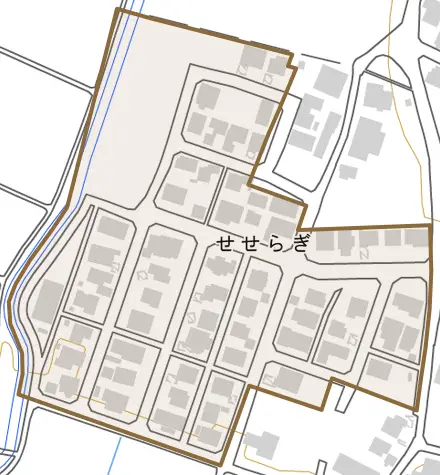 せせらぎとその周辺の地図。町の範囲を重ねている