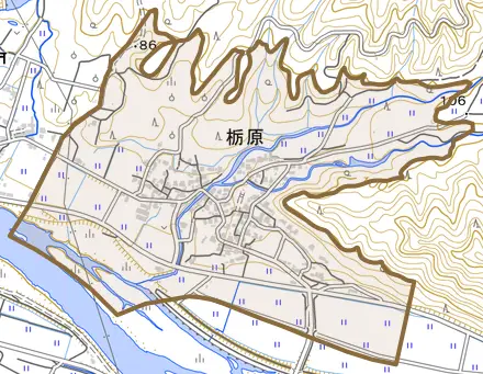 栃原とその周辺の地図。町の範囲を重ねている