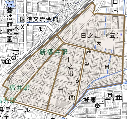 日之出とその周辺の地図。町の範囲を重ねている