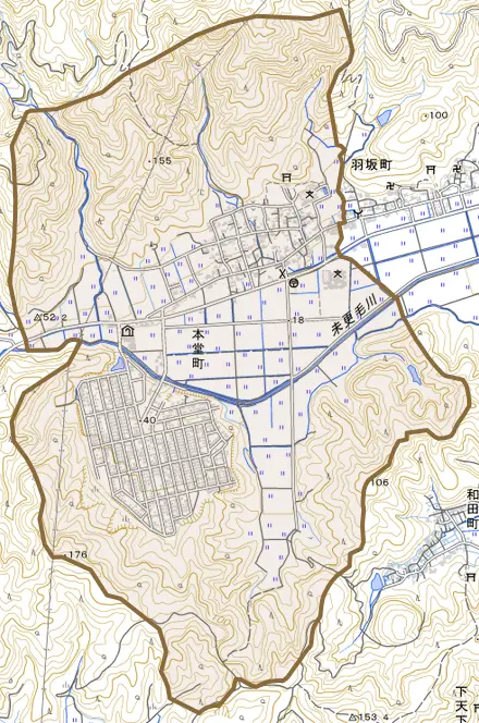 本堂町とその周辺の地図。町の範囲を重ねている