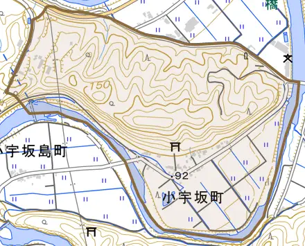 小宇坂町とその周辺の地図。町の範囲を重ねている