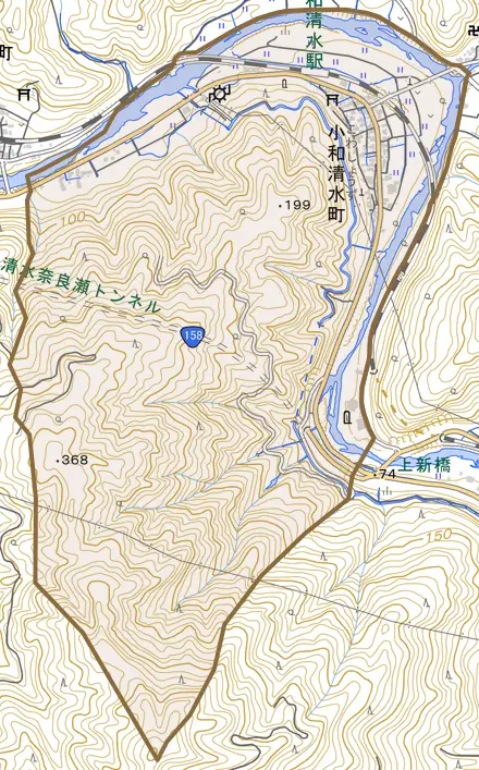 小和清水町とその周辺の地図。町の範囲を重ねている