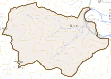 蔵作町とその周辺の地図。町の範囲を重ねている