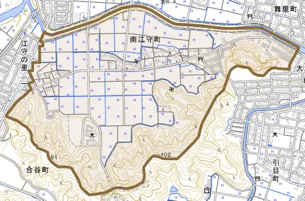 南江守町とその周辺の地図。町の範囲を重ねている
