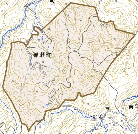 猫瀬町とその周辺の地図。町の範囲を重ねている