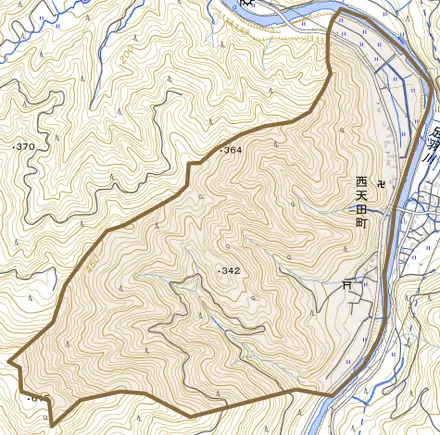西天田町とその周辺の地図。町の範囲を重ねている