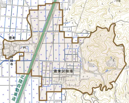 寮町とその周辺の地図。町の範囲を重ねている