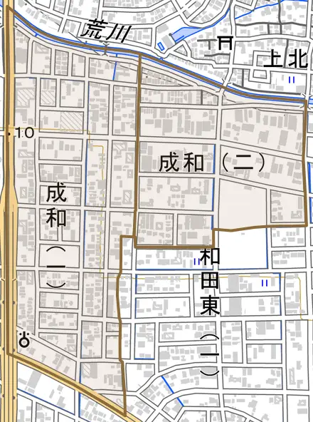成和とその周辺の地図。町の範囲を重ねている