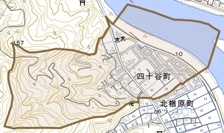 四十谷町とその周辺の地図。町の範囲を重ねている