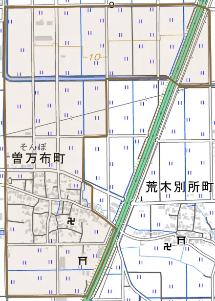 曽万布町とその周辺の地図。町の範囲を重ねている