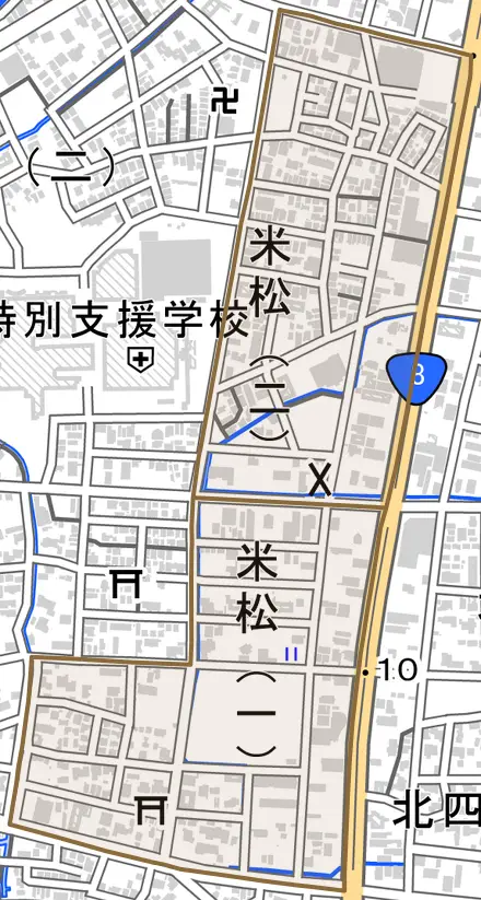 米松とその周辺の地図。町の範囲を重ねている