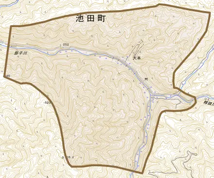 大本とその周辺の地図。町の範囲を重ねている