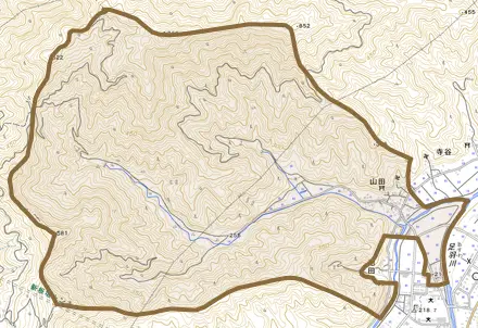 山田とその周辺の地図。町の範囲を重ねている