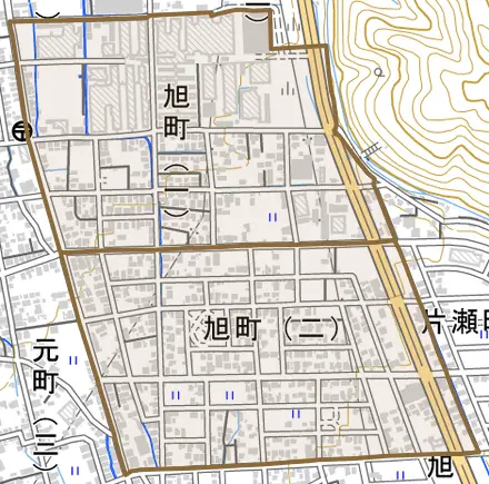 旭町とその周辺の地図。町の範囲を重ねている