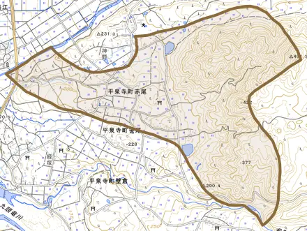 平泉寺町赤尾とその周辺の地図。町の範囲を重ねている