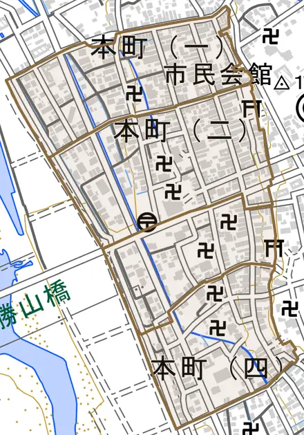 本町とその周辺の地図。町の範囲を重ねている