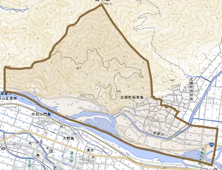 北郷町坂東島とその周辺の地図。町の範囲を重ねている