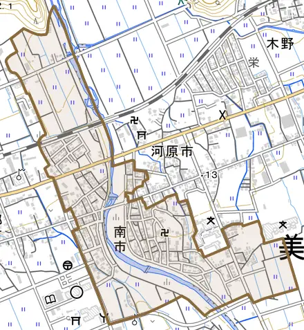 南市とその周辺の地図。町の範囲を重ねている