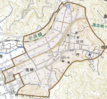 佐柿とその周辺の地図。町の範囲を重ねている