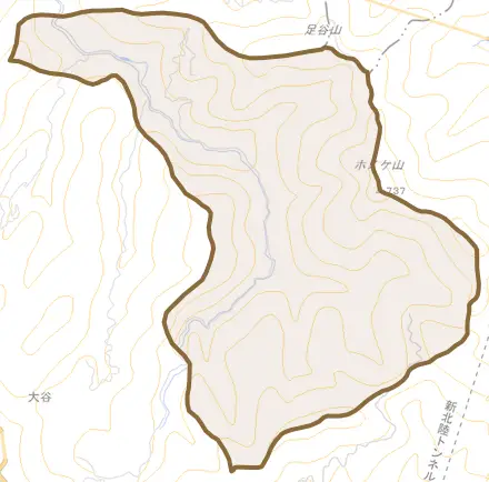 菅谷とその周辺の地図。町の範囲を重ねている