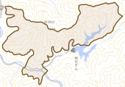 宇津尾とその周辺の地図。町の範囲を重ねている