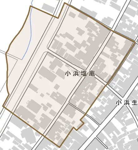 小浜塩竃とその周辺の地図。町の範囲を重ねている