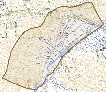 谷田部とその周辺の地図。町の範囲を重ねている