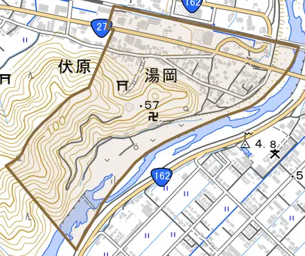 湯岡とその周辺の地図。町の範囲を重ねている