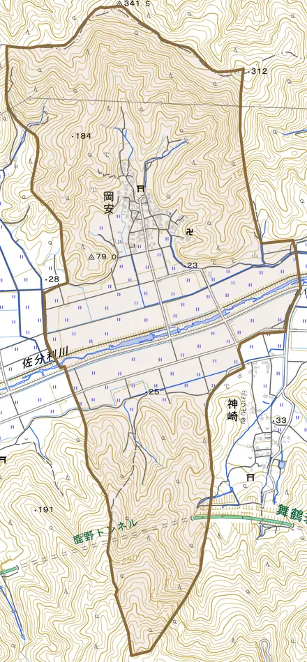 岡安とその周辺の地図。町の範囲を重ねている