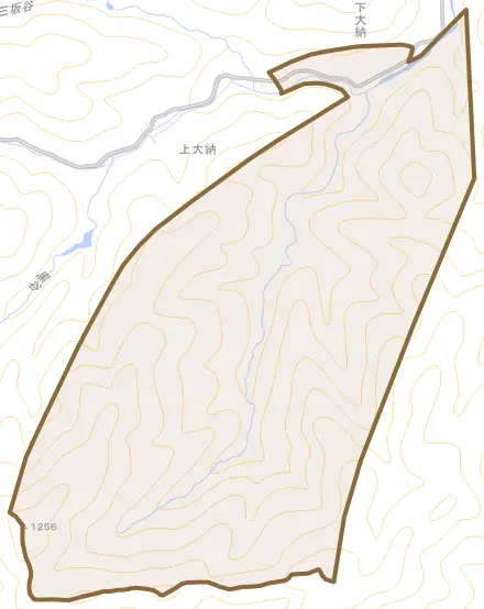 下大納とその周辺の地図。町の範囲を重ねている