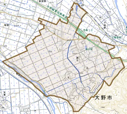 蕨生とその周辺の地図。町の範囲を重ねている