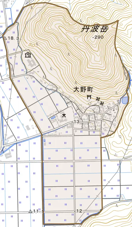 大野町とその周辺の地図。町の範囲を重ねている